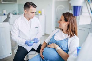 آیا ایمپلنت دندان در بارداری ممنوع است؟
